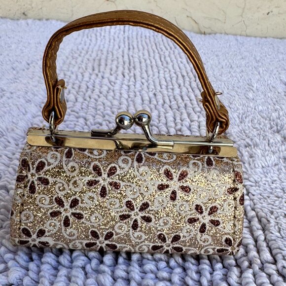tic.tok Mini 4” Coin Lipstick Purse Gold Flowers Kiss Lock Clasp Gift Money - Picture 1 of 7